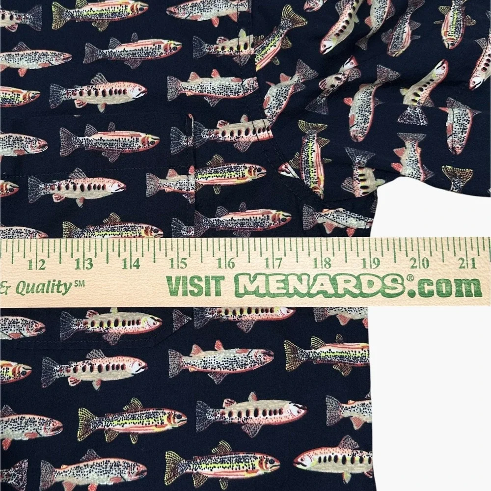 The North Face Button Up Shirt Mens Small Navy/Black Fish Print Short Sleeve